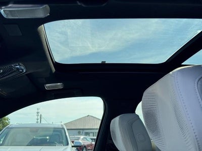 2027 Cadillac VISTIQ Sport