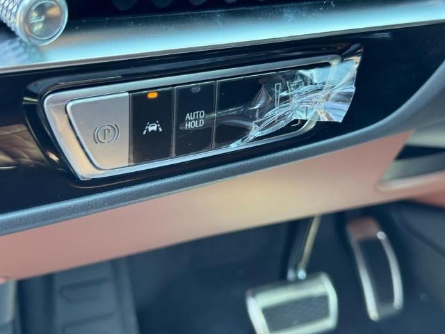 2027 Cadillac LYRIQ Signature Sport