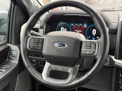 2022 Ford F-150 XL 4WD SuperCrew 5.5' Box