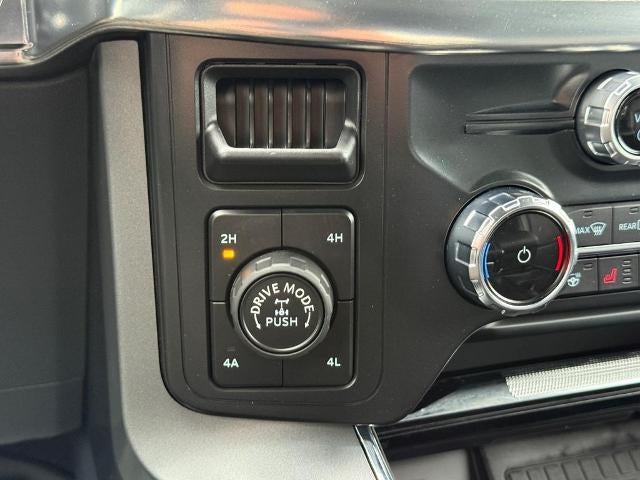 2022 Ford F-150 XL 4WD SuperCrew 5.5' Box