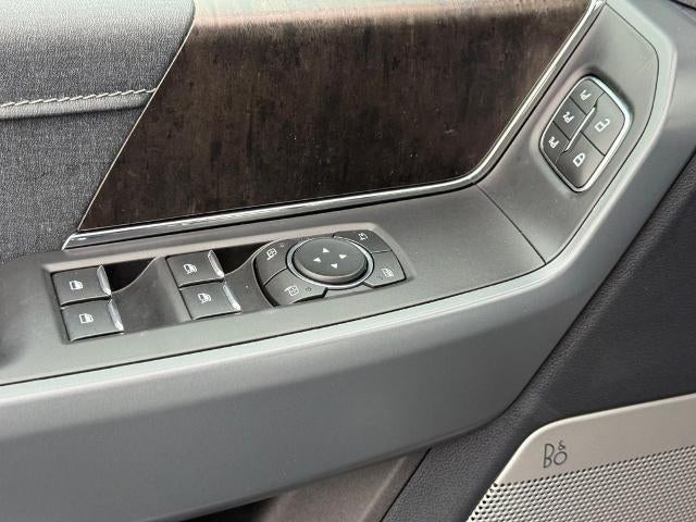 2022 Ford F-150 XL 4WD SuperCrew 5.5' Box