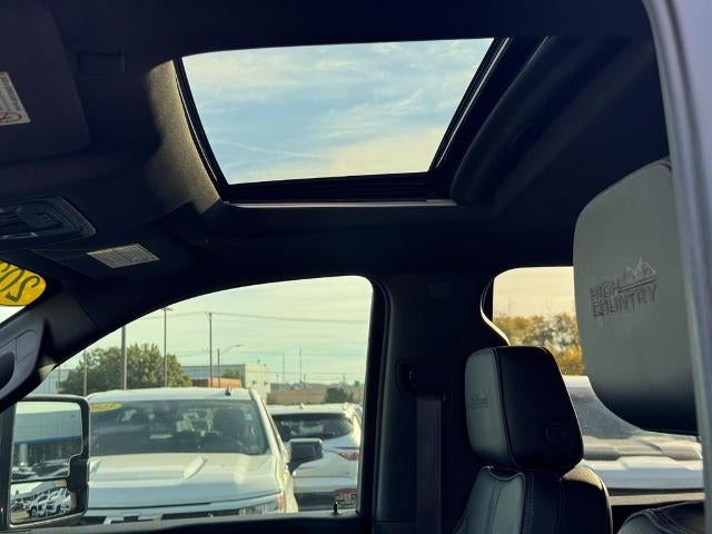 2021 Chevrolet Silverado 2500 HD Crew Cab Standard Box 4-Wheel Drive High Country