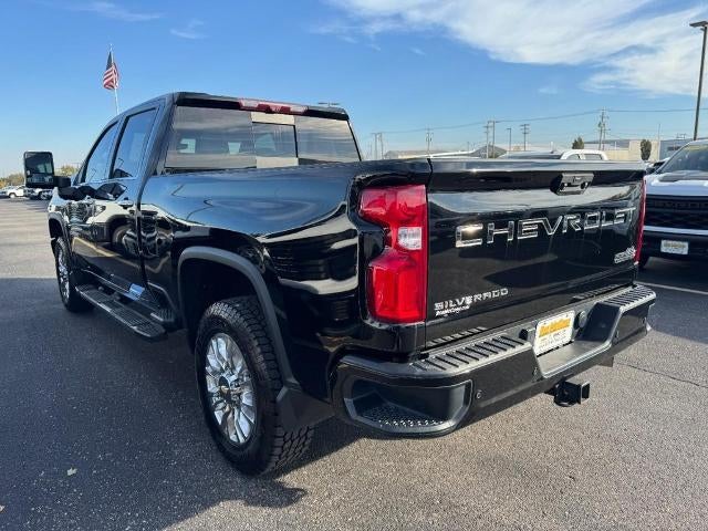 2021 Chevrolet Silverado 2500 HD Crew Cab Standard Box 4-Wheel Drive High Country