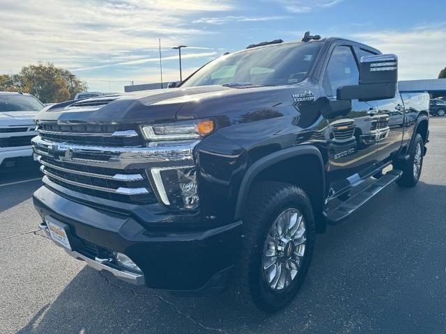 2021 Chevrolet Silverado 2500 HD Crew Cab Standard Box 4-Wheel Drive High Country