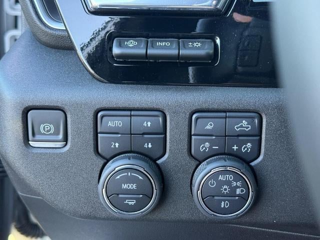 2024 Chevrolet Silverado 1500 Crew Cab Short Box 4-Wheel Drive High Country