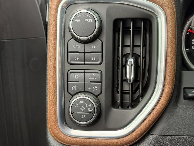 2021 Chevrolet Silverado 1500 Crew Cab Short Box 4-Wheel Drive High Country