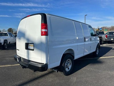 2025 Chevrolet Express Cargo 2500 Base