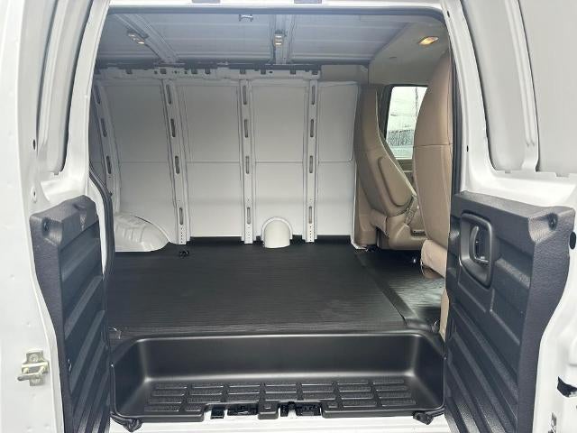 2025 Chevrolet Express Cargo 2500 Base