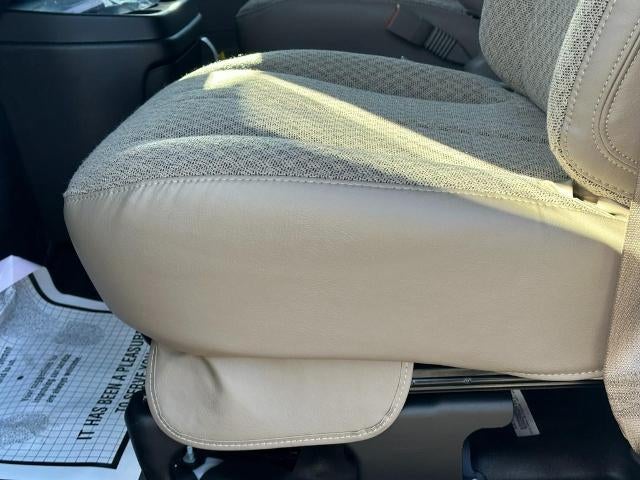 2025 Chevrolet Express Cargo 2500 Base