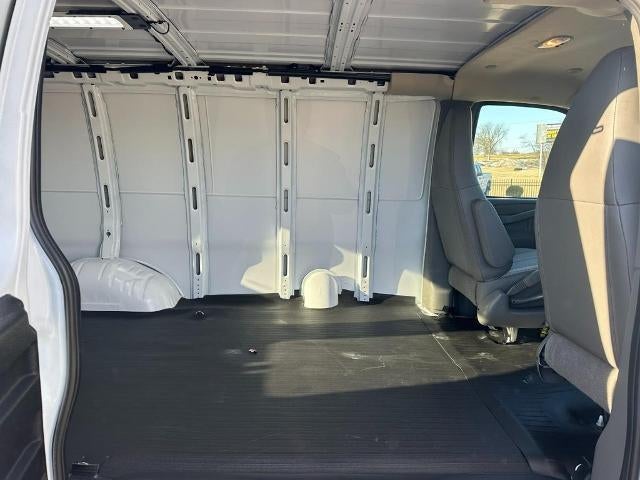 2024 Chevrolet Express Cargo 2500 Base