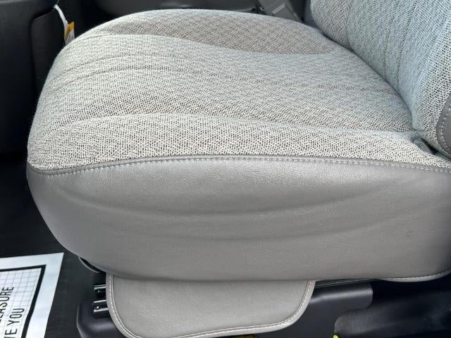 2024 GMC Savana Cutaway 3500 Base