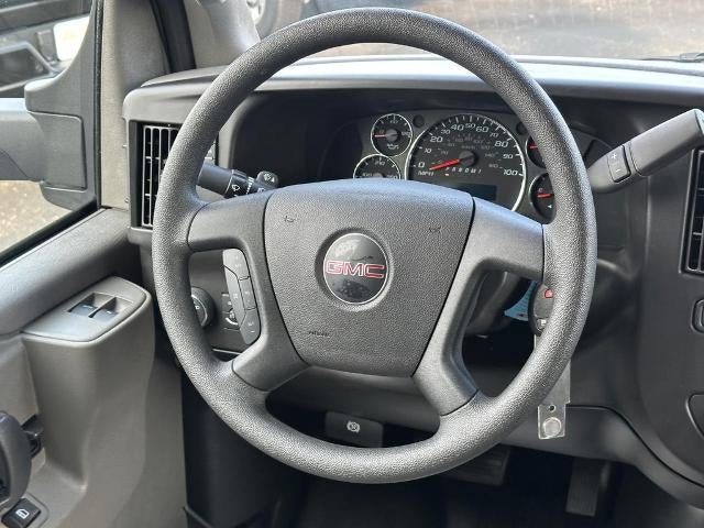 2024 GMC Savana Cutaway 3500 Base