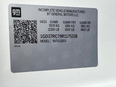 2024 GMC Savana Cutaway 3500 Base