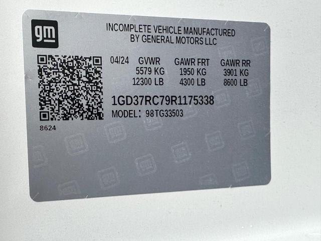 2024 GMC Savana Cutaway 3500 Base