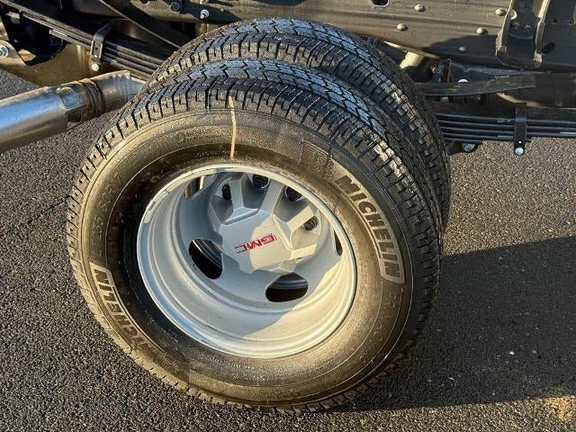 2026 GMC Sierra 3500 HD Chassis Cab Pro