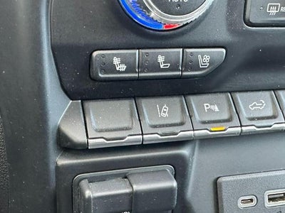 2021 GMC Sierra 2500 HD Crew Cab Standard Box 4-Wheel Drive Denali