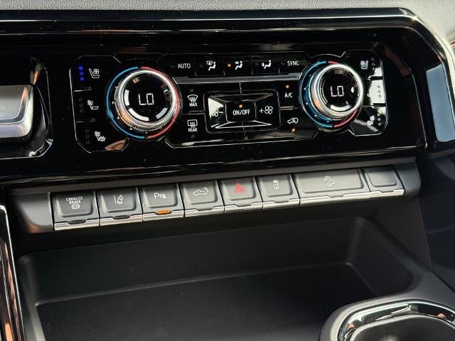 2025 GMC Sierra 2500 HD AT4