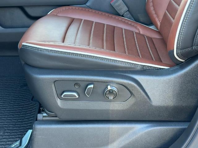 2025 GMC Sierra 3500 HD Denali Ultimate