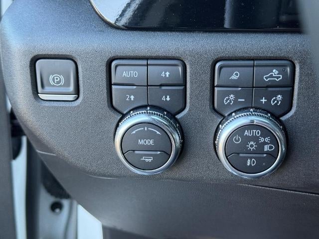 2024 GMC Sierra 1500 Crew Cab Short Box 4-Wheel Drive SLT