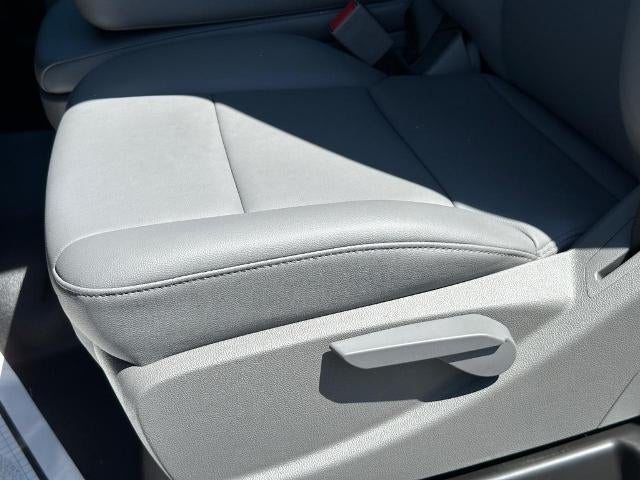 2023 Chevrolet Silverado 4500 HD Work Truck