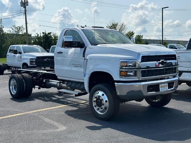2024 Chevrolet Silverado 5500 HD Work Truck