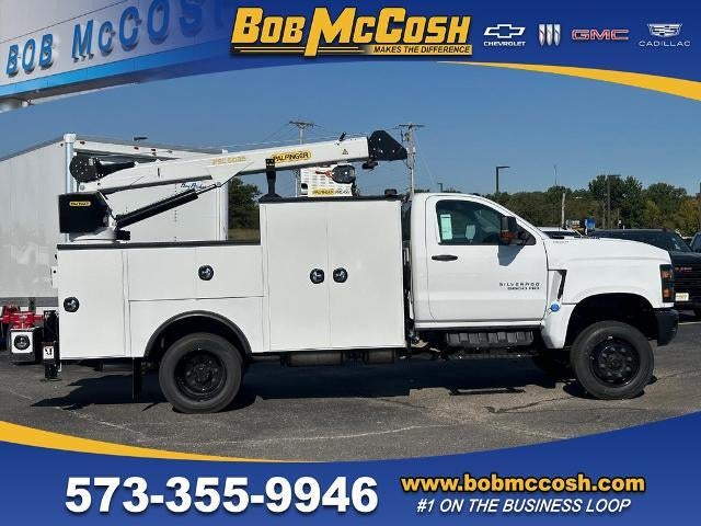 2024 Chevrolet Silverado 5500 HD Work Truck