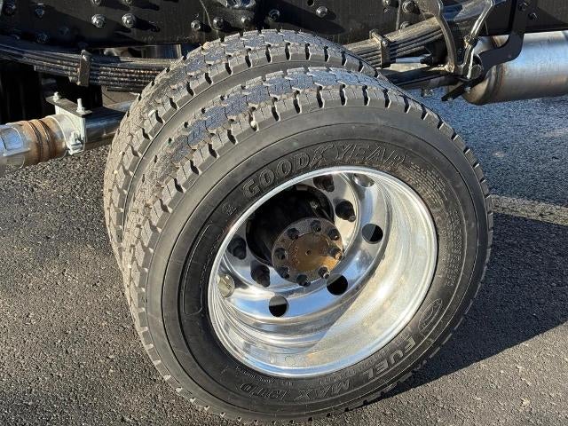 2024 Chevrolet Silverado 5500 HD Work Truck