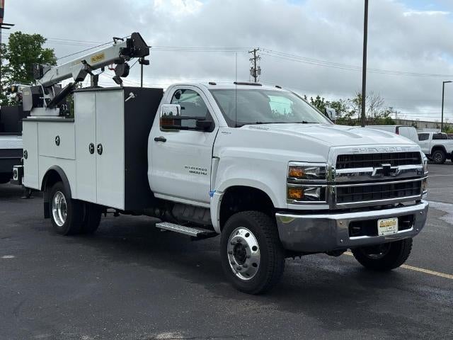 2024 Chevrolet Silverado 5500 HD Work Truck