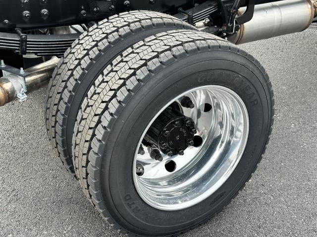 2024 Chevrolet Silverado 5500 HD Work Truck