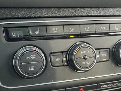 2021 Volkswagen Atlas Cross Sport 3.6L V6 SE w/Technology 4MOTION