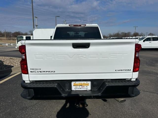 2023 Chevrolet Silverado 2500 HD Crew Cab Standard Box 4-Wheel Drive Custom