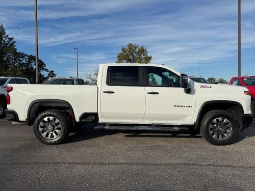2024 Chevrolet Silverado 2500 HD Crew Cab Standard Box 4-Wheel Drive Custom
