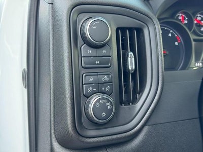 2024 Chevrolet Silverado 2500 HD Crew Cab Standard Box 4-Wheel Drive Custom