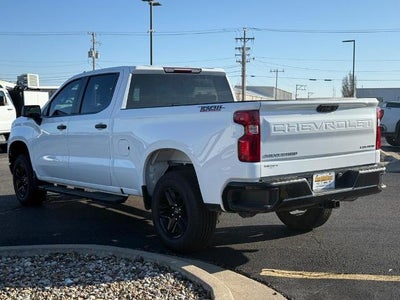 2024 Chevrolet Silverado 1500 Crew Cab Standard Box 4-Wheel Drive Custom Trail Boss