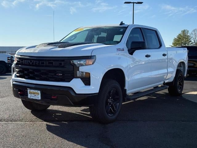 2024 Chevrolet Silverado 1500 Crew Cab Standard Box 4-Wheel Drive Custom Trail Boss