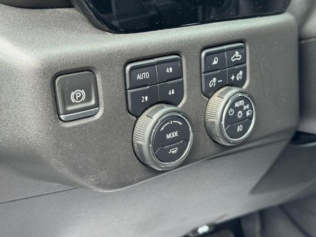 2022 Chevrolet Silverado 1500 Crew Cab Short Box 4-Wheel Drive LTZ