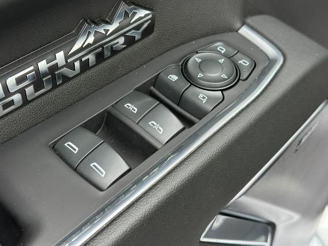 2023 Chevrolet Silverado 1500 Crew Cab Short Box 4-Wheel Drive High Country