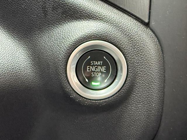 2021 GMC Sierra 1500 Crew Cab Short Box 4-Wheel Drive AT4