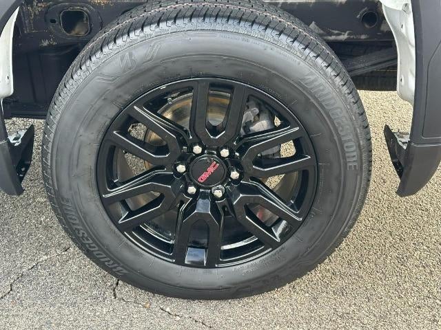 2024 GMC Sierra 1500 Crew Cab Short Box 4-Wheel Drive Elevation 3SB