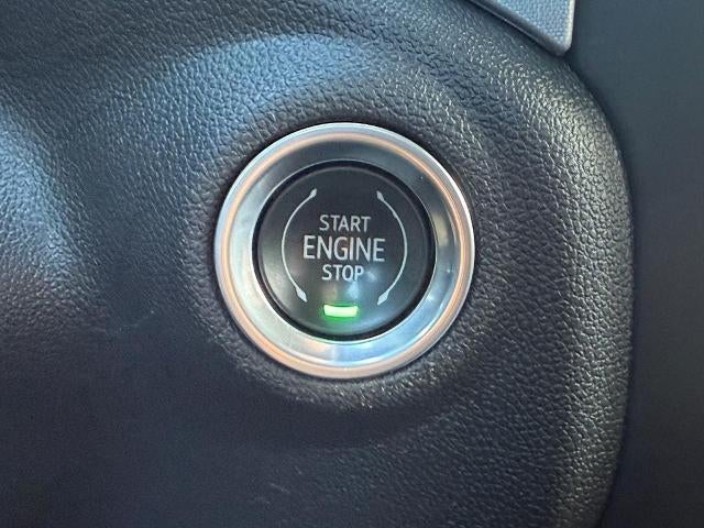 2021 GMC Sierra 1500 Crew Cab Short Box 4-Wheel Drive SLT