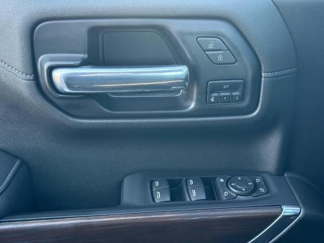 2021 GMC Sierra 1500 Crew Cab Short Box 4-Wheel Drive SLT