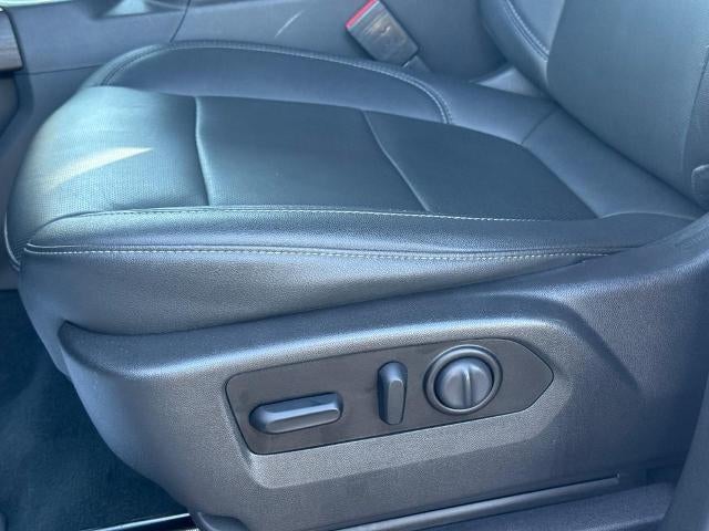 2021 GMC Sierra 1500 Crew Cab Short Box 4-Wheel Drive SLT