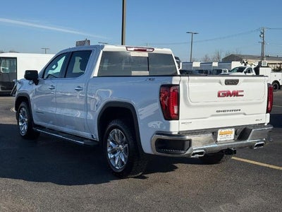 2021 GMC Sierra 1500 Crew Cab Short Box 4-Wheel Drive SLT