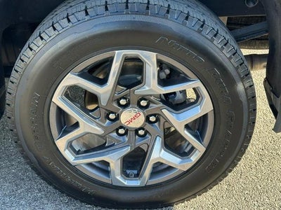 2024 GMC Sierra 1500 Crew Cab Short Box 4-Wheel Drive SLT