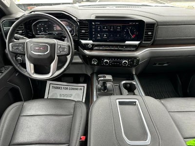 2022 GMC Sierra 1500 Crew Cab Short Box 4-Wheel Drive SLT