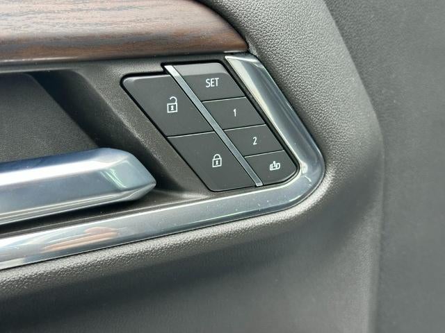 2022 GMC Sierra 1500 Crew Cab Short Box 4-Wheel Drive SLT