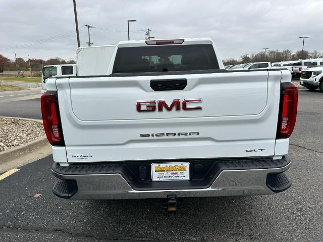 2022 GMC Sierra 1500 Crew Cab Short Box 4-Wheel Drive SLT