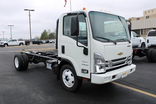 2024 Chevrolet Low Cab Forward 4500 NA
