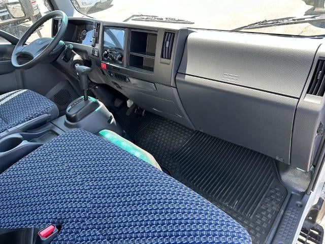 2024 Chevrolet Low Cab Forward 5500 HG NA