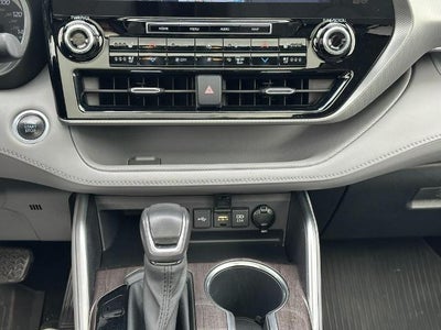 2021 Toyota Highlander Platinum AWD (Natl)